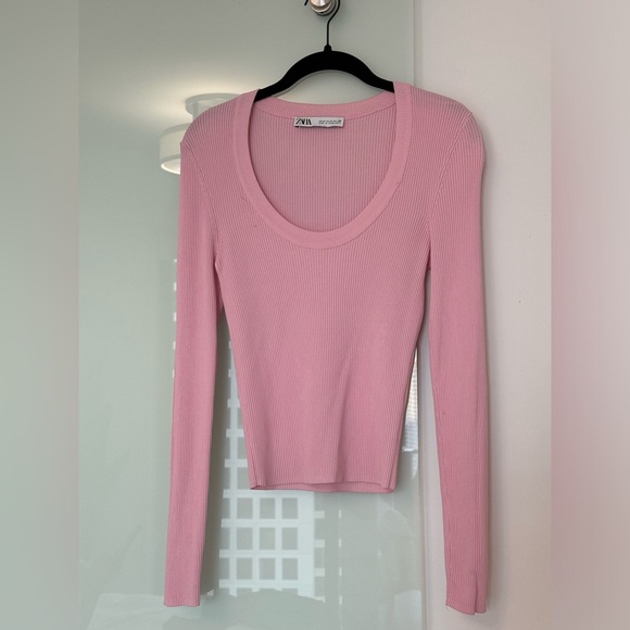Ribbed pink long sleeve - Picture 1 of 2